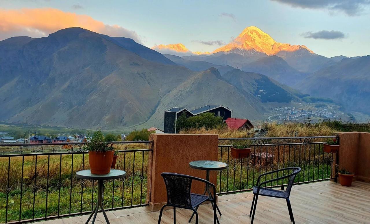 Apartment Nikolo Kazbegi Extérieur photo