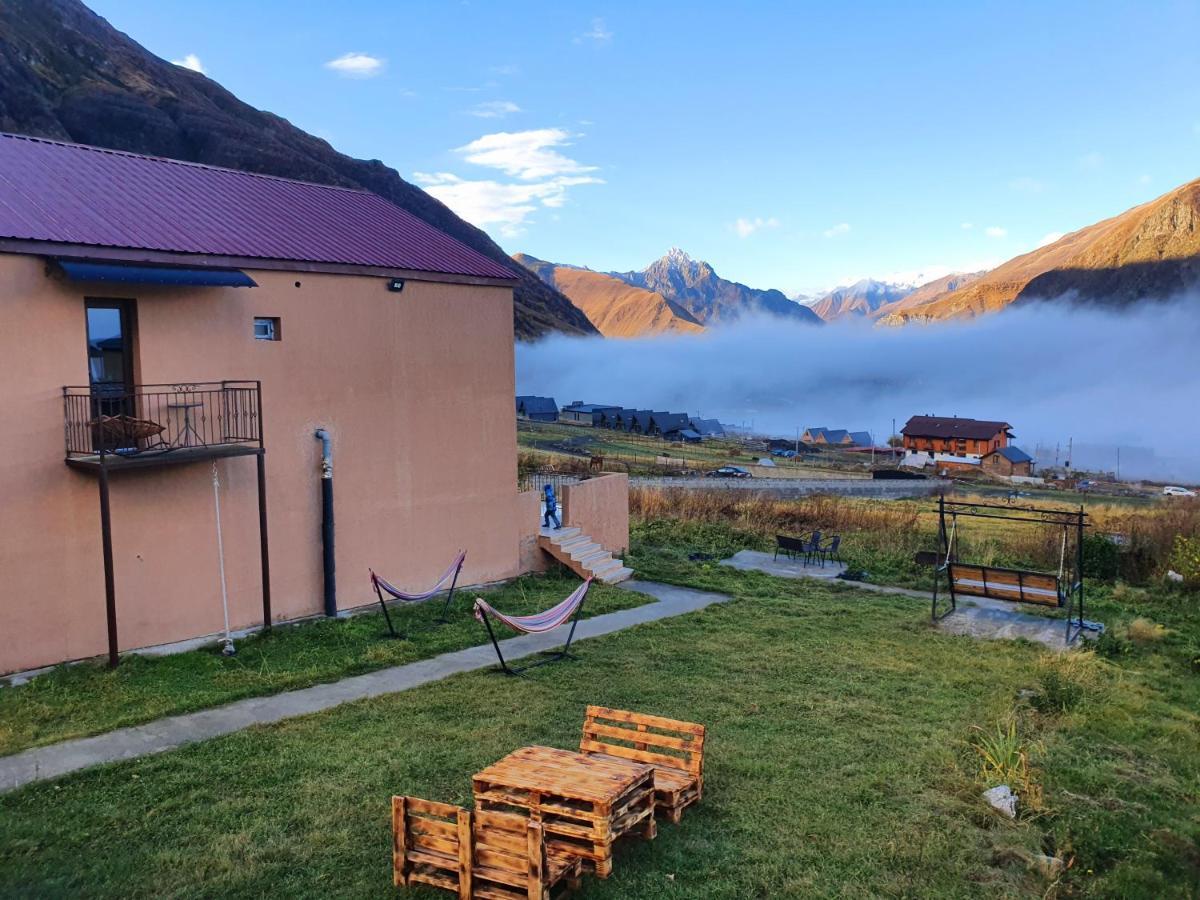 Apartment Nikolo Kazbegi Extérieur photo