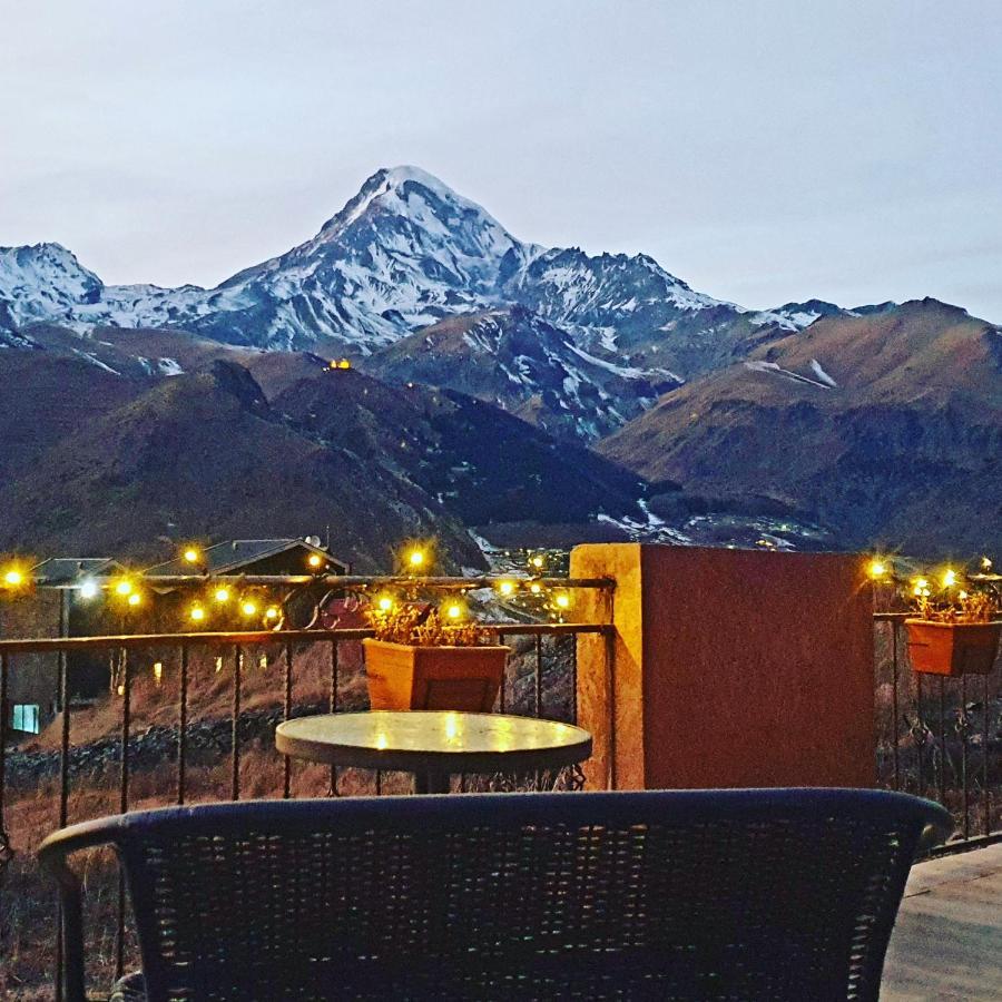 Apartment Nikolo Kazbegi Extérieur photo